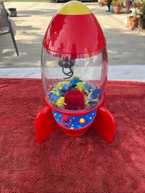 The Claw Machine Disney Toy Story Pizza Planet Space Crane
